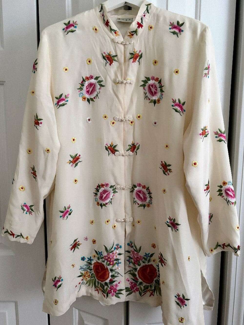 Vintage Women's Silk Dress Jacket, Cream with Multicolor Floral Embroidery